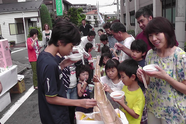 流しそうめん